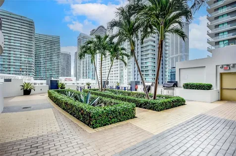 60 SW 13th Street Miami FL 33130