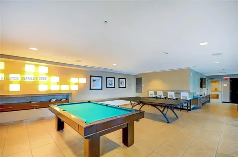 60 SW 13th Street Miami FL 33130