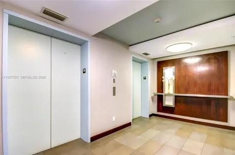 60 SW 13th Street Miami FL 33130