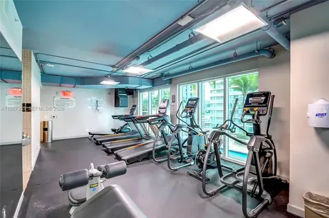 60 SW 13th Street Miami FL 33130
