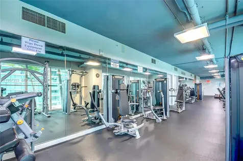 60 SW 13th Street Miami FL 33130