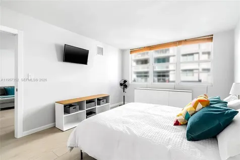 6917 Collins Avenue Miami Beach FL 33141