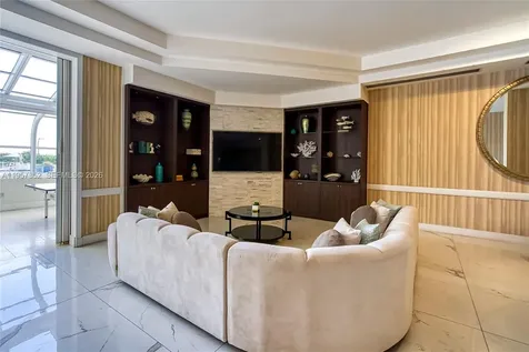 6917 Collins Avenue Miami Beach FL 33141