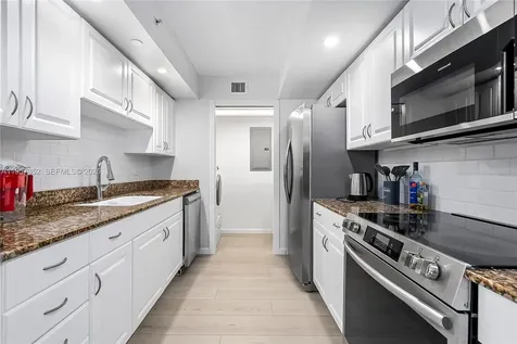 6917 Collins Avenue Miami Beach FL 33141