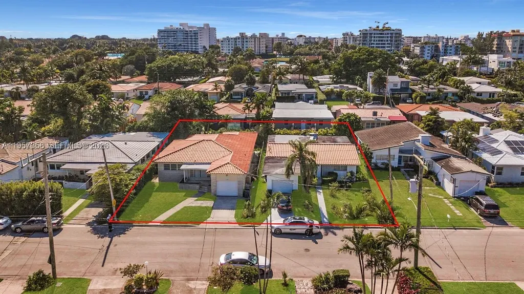 9348/9356 Byron Avenue Surfside FL 33154
