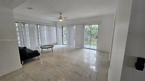 9348/9356 Byron Avenue Surfside FL 33154