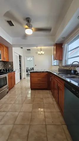 9348/9356 Byron Avenue Surfside FL 33154