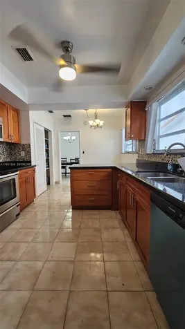 9348/9356 Byron Avenue Surfside FL 33154