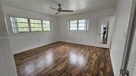 9348/9356 Byron Avenue Surfside FL 33154