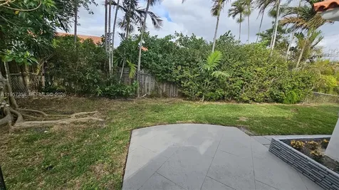 9348/9356 Byron Avenue Surfside FL 33154