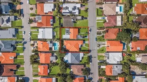 9348/9356 Byron Avenue Surfside FL 33154