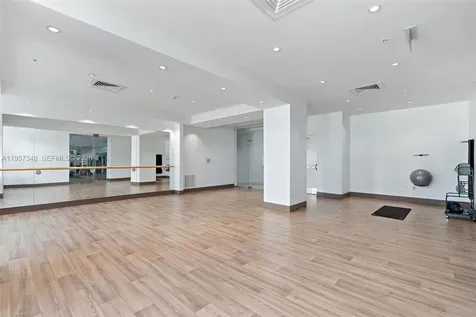 3301 NE 1st Avenue Miami FL 33137