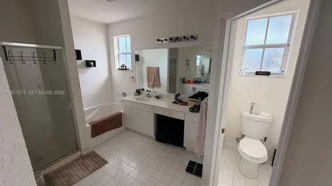 7586 NW 113th Path Doral FL 33178