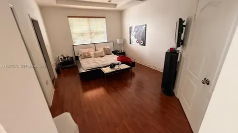 7586 NW 113th Path Doral FL 33178