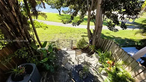 10240 SW 154th Circle Court Miami FL 33196