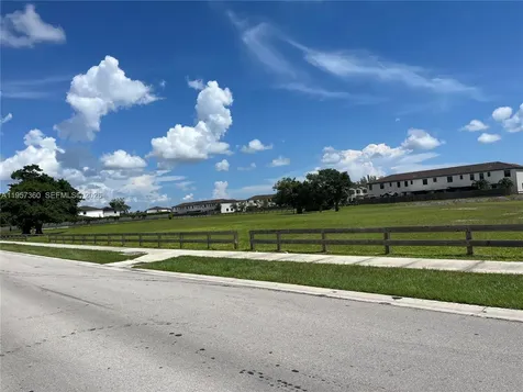 23153 SW 128th Place Miami FL 33170