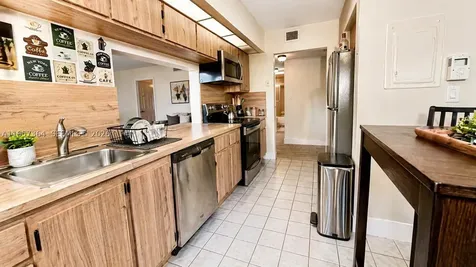 6800 Cypress Road Plantation FL 33317