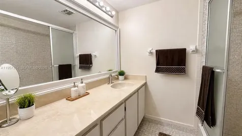 6800 Cypress Road Plantation FL 33317