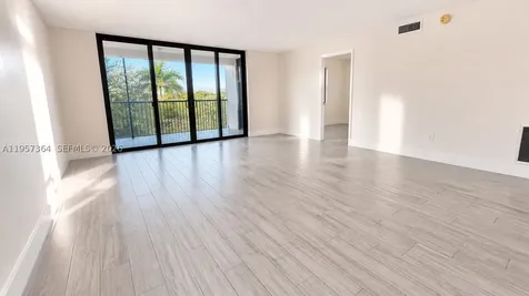 6800 Cypress Road Plantation FL 33317