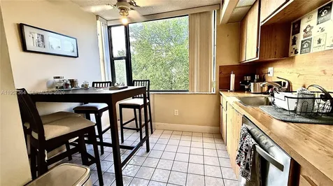 6800 Cypress Road Plantation FL 33317