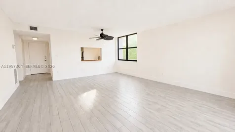 6800 Cypress Road Plantation FL 33317