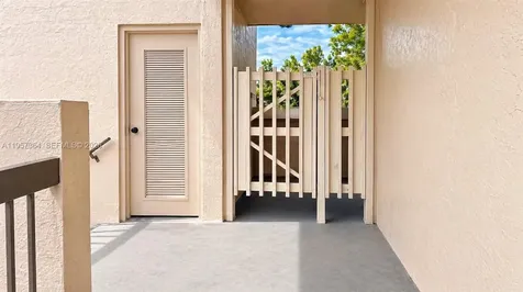 6800 Cypress Road Plantation FL 33317