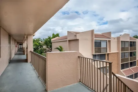 6800 Cypress Road Plantation FL 33317