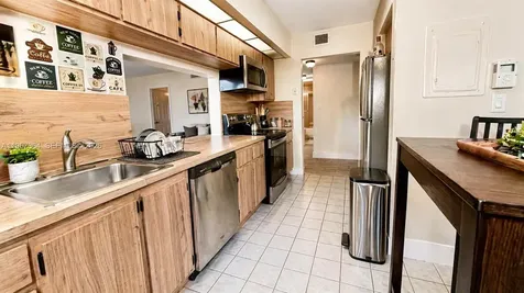 6800 Cypress Road Plantation FL 33317