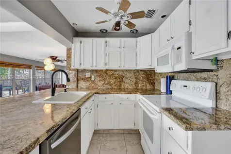1121 Guava Isle Fort Lauderdale FL 33315