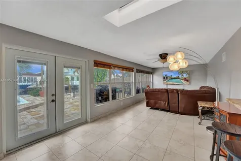 1121 Guava Isle Fort Lauderdale FL 33315