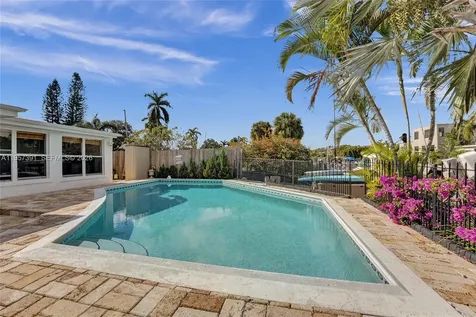 1121 Guava Isle Fort Lauderdale FL 33315