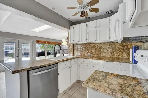 1121 Guava Isle Fort Lauderdale FL 33315