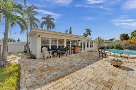 1121 Guava Isle Fort Lauderdale FL 33315