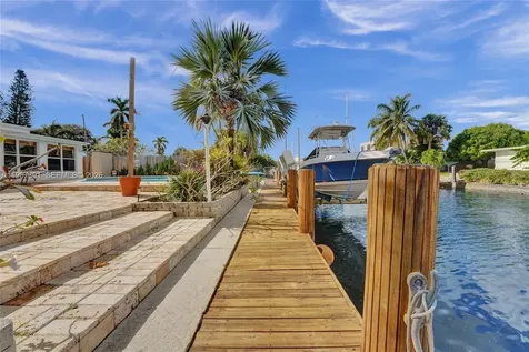 1121 Guava Isle Fort Lauderdale FL 33315