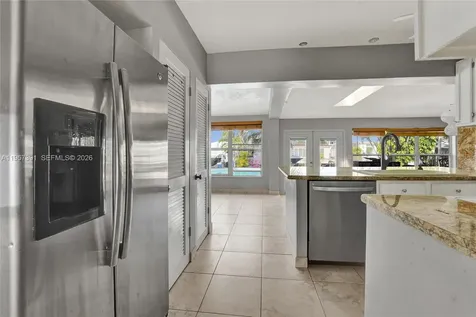 1121 Guava Isle Fort Lauderdale FL 33315