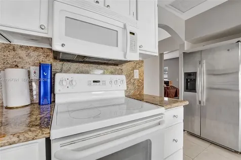 1121 Guava Isle Fort Lauderdale FL 33315