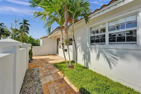 1121 Guava Isle Fort Lauderdale FL 33315