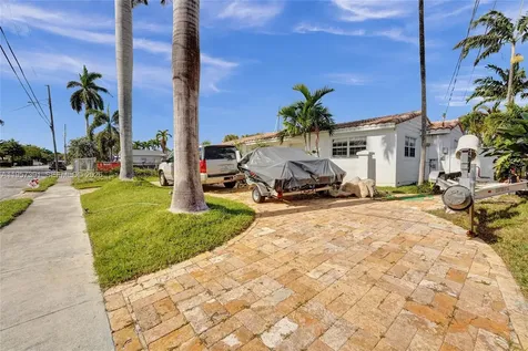 1121 Guava Isle Fort Lauderdale FL 33315