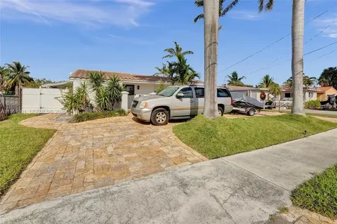 1121 Guava Isle Fort Lauderdale FL 33315