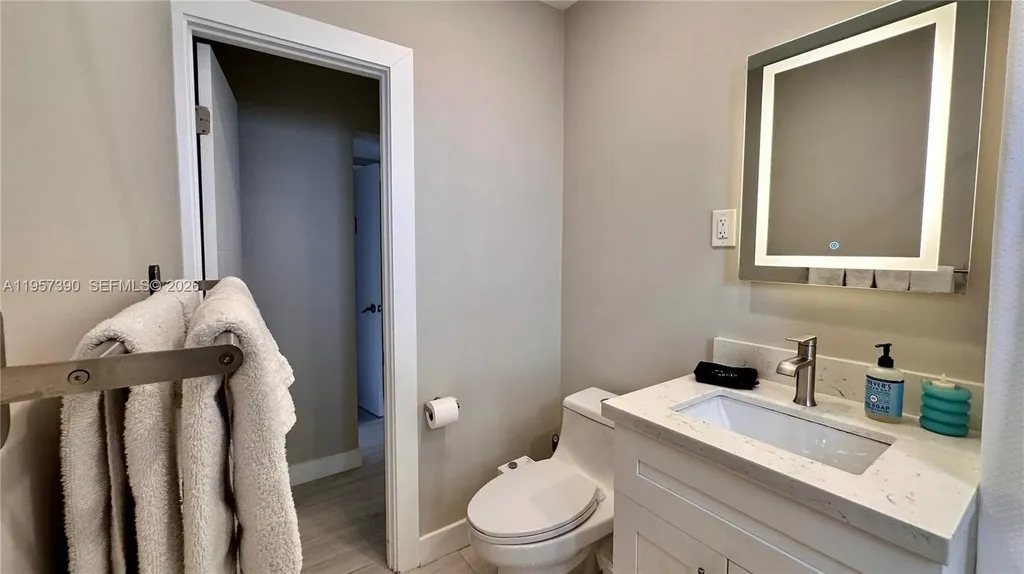 1324 NE 14th Avenue Fort Lauderdale FL 33304