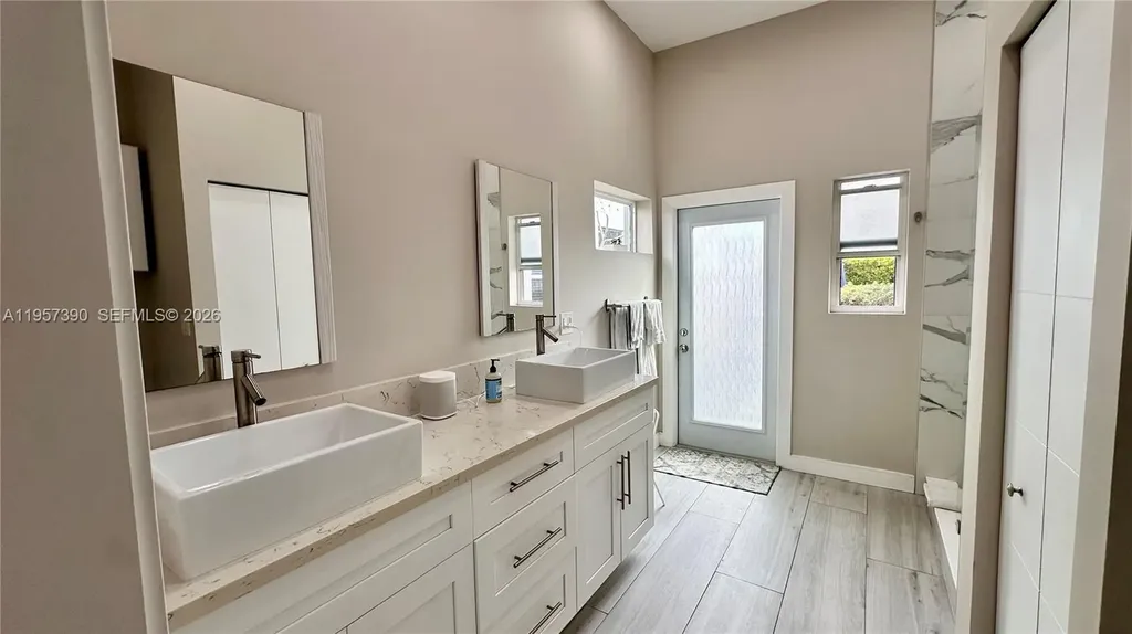 1324 NE 14th Avenue Fort Lauderdale FL 33304