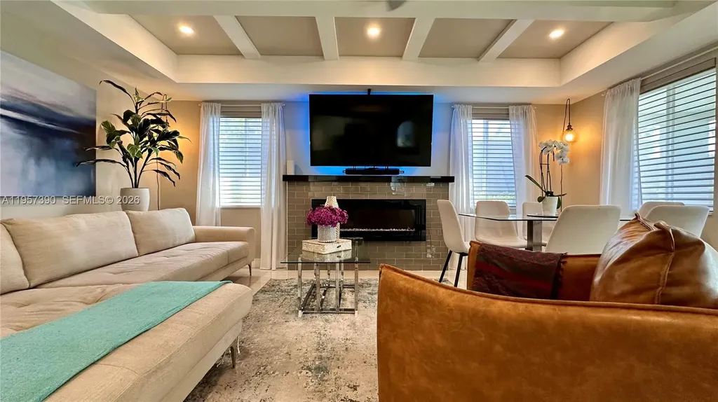 1324 NE 14th Avenue Fort Lauderdale FL 33304