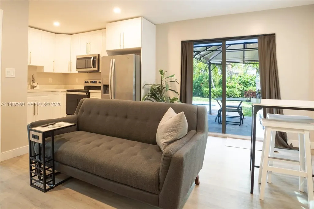 1324 NE 14th Avenue Fort Lauderdale FL 33304