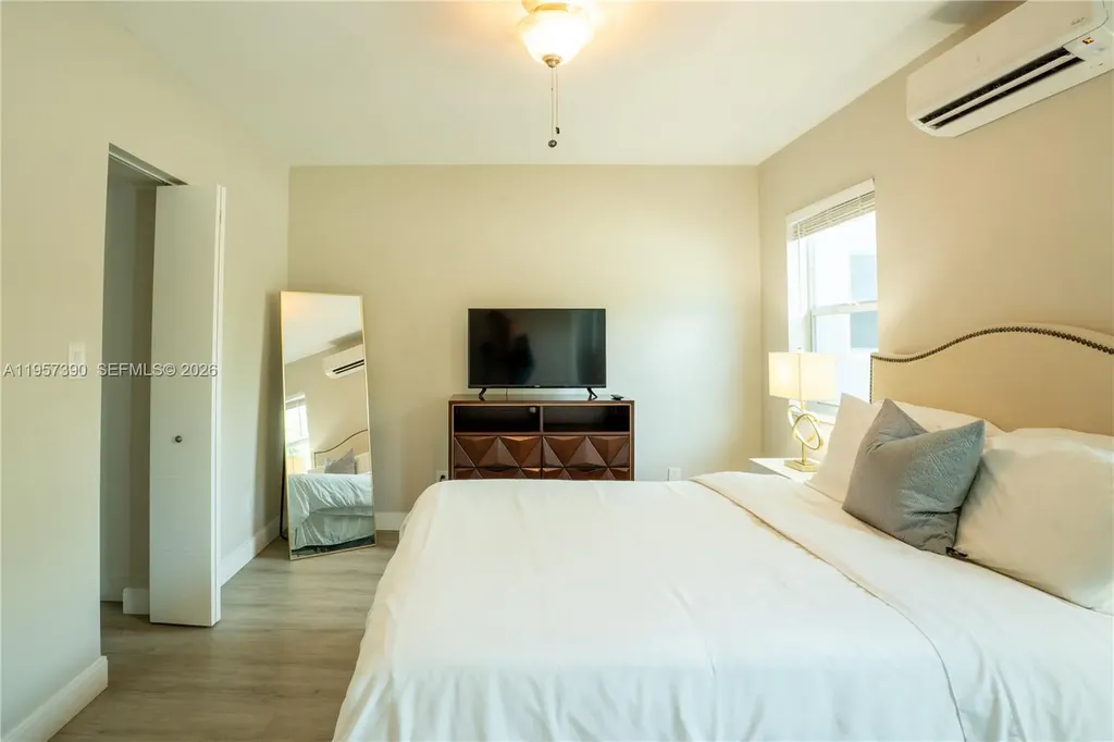 1324 NE 14th Avenue Fort Lauderdale FL 33304