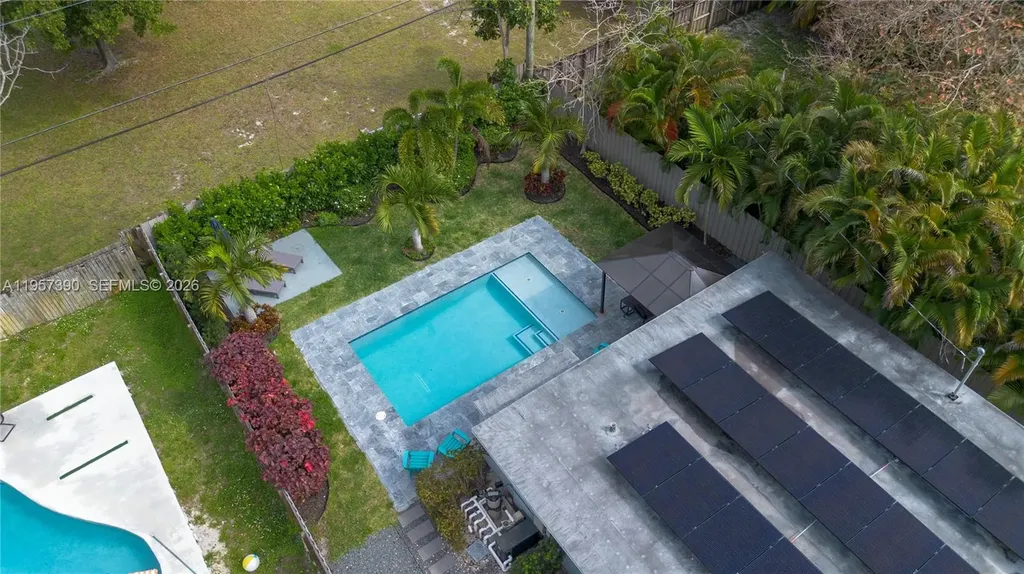 1324 NE 14th Avenue Fort Lauderdale FL 33304