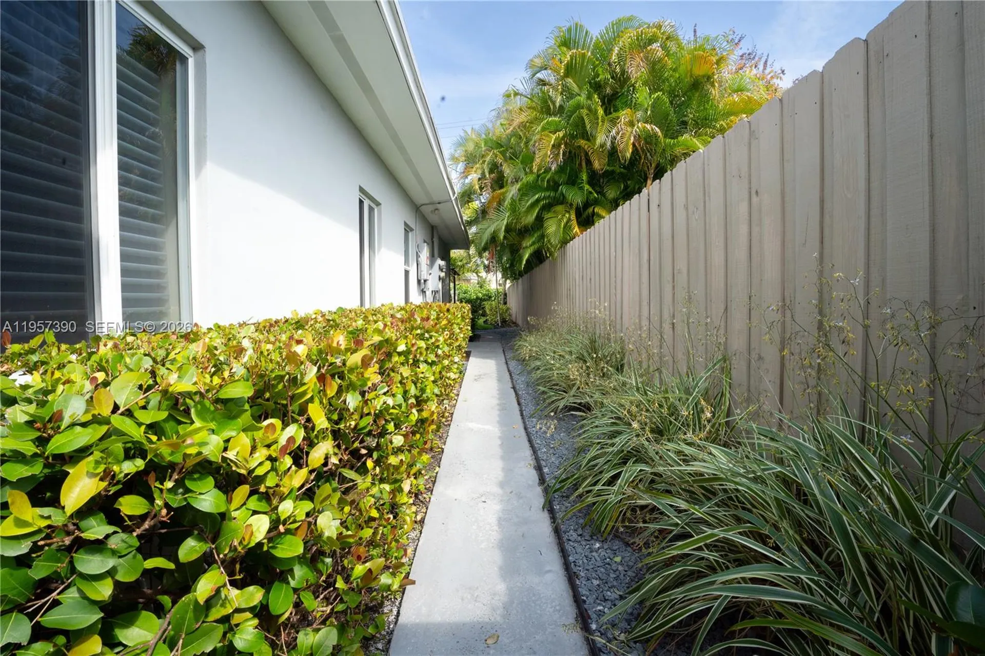 1324 NE 14th Avenue Fort Lauderdale FL 33304