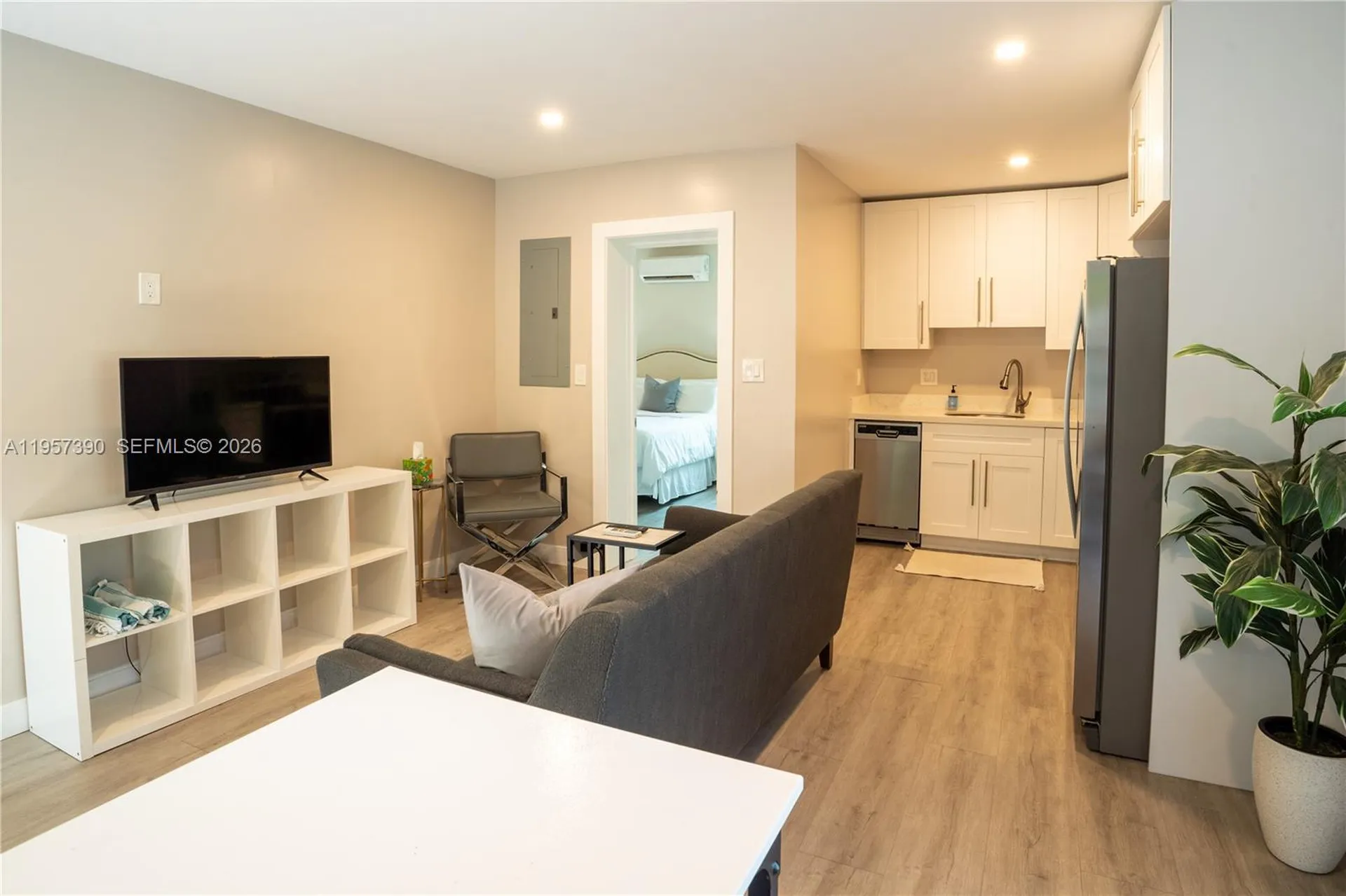 1324 NE 14th Avenue Fort Lauderdale FL 33304