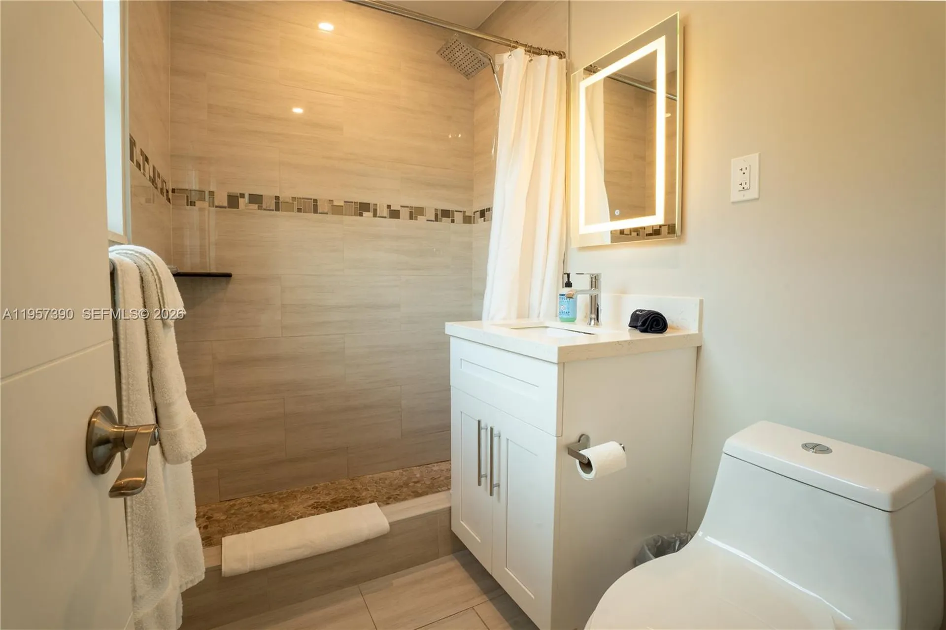 1324 NE 14th Avenue Fort Lauderdale FL 33304