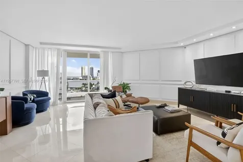 7000 Island Boulevard Aventura FL 33160