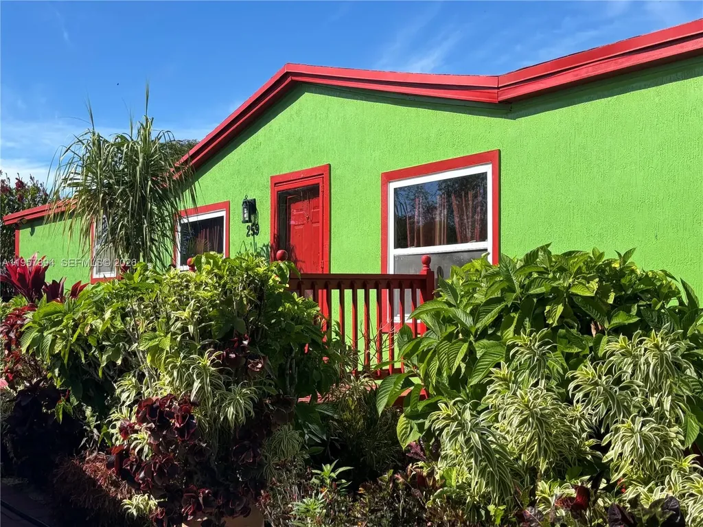 19800 SW 180th Avenue Unit 259 Miami FL 33187